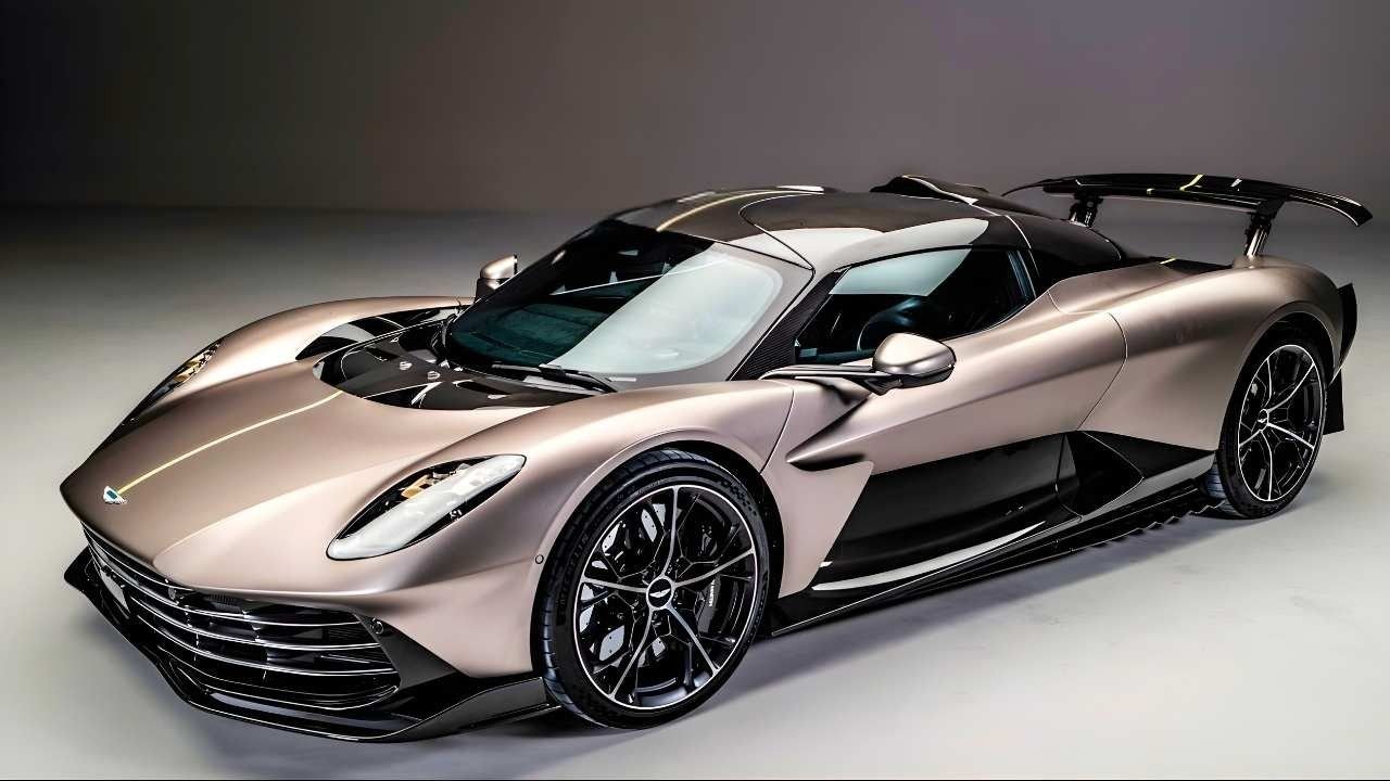 Aston Martin Valhalla Unleashed: 1,079 HP Hybrid Supercar Hits 2.5-Second 0–100 km/h
